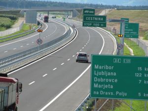 slovenie-autoroute-voiture-vignette